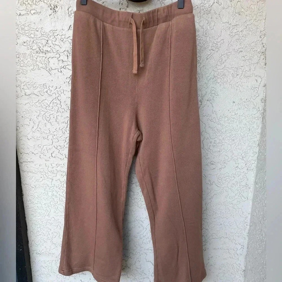 Carbon38 Pants - Picture 3 of 11